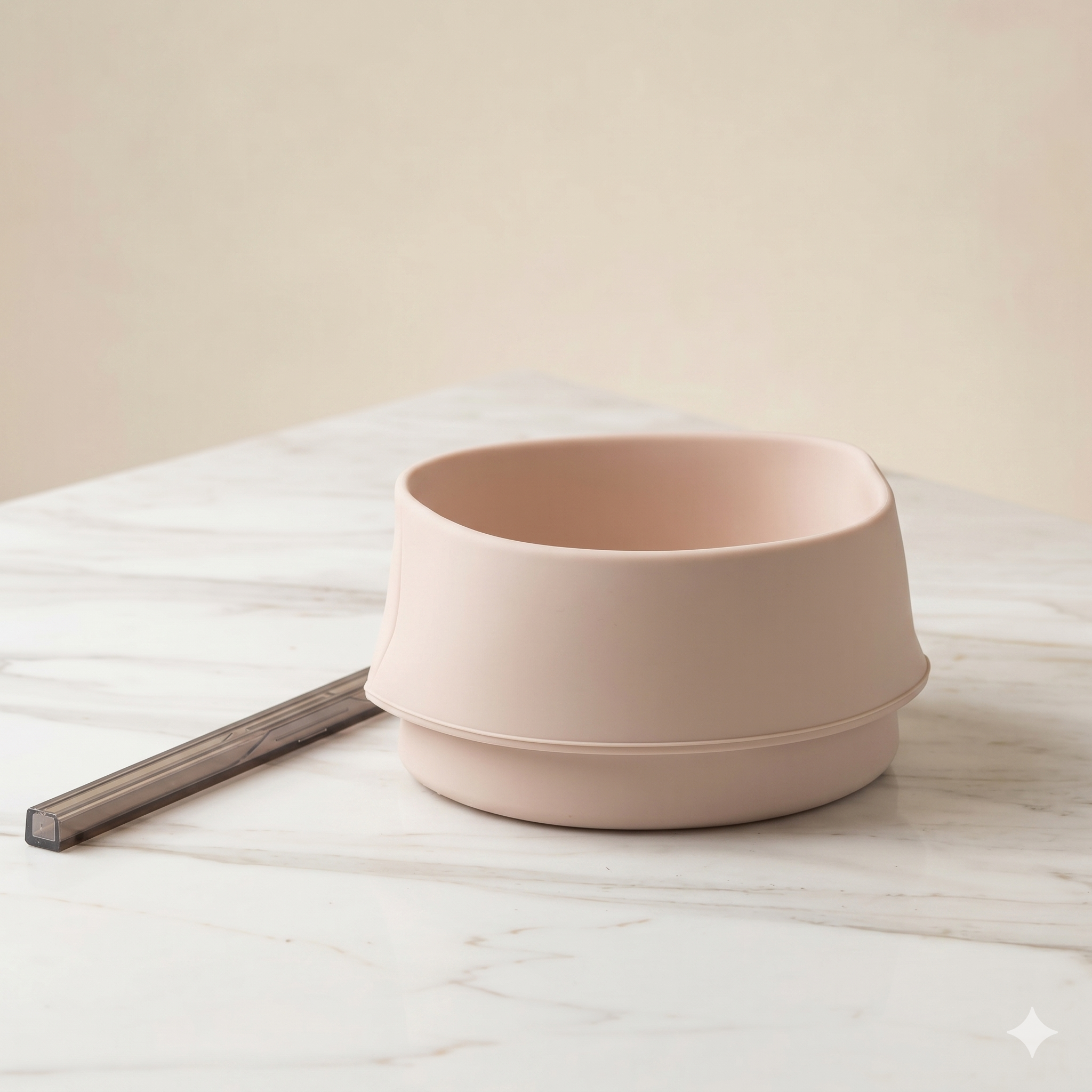 Mister Loyal 2-in-1 Travel Bowl