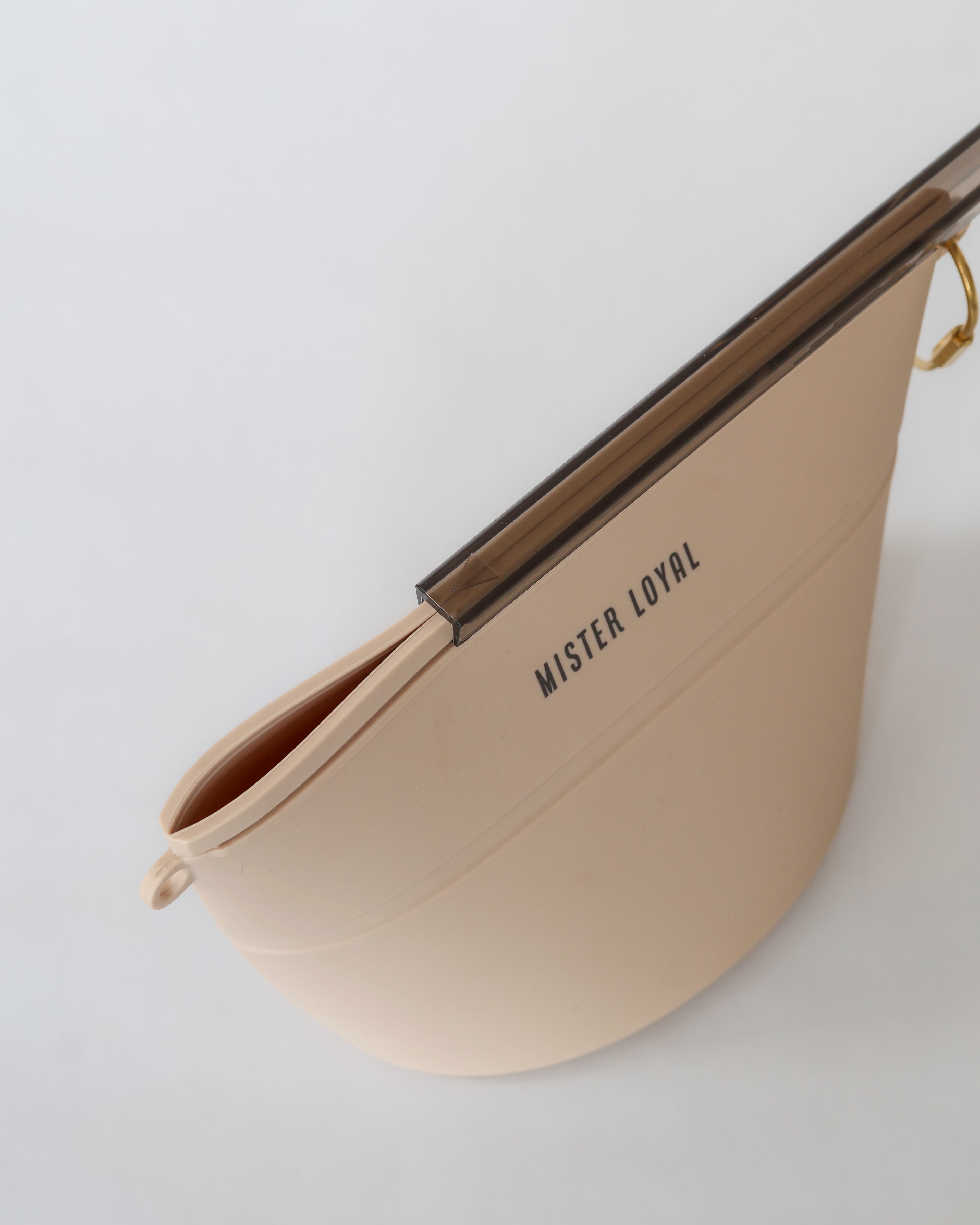 Mister Loyal 2-in-1 Travel Bowl