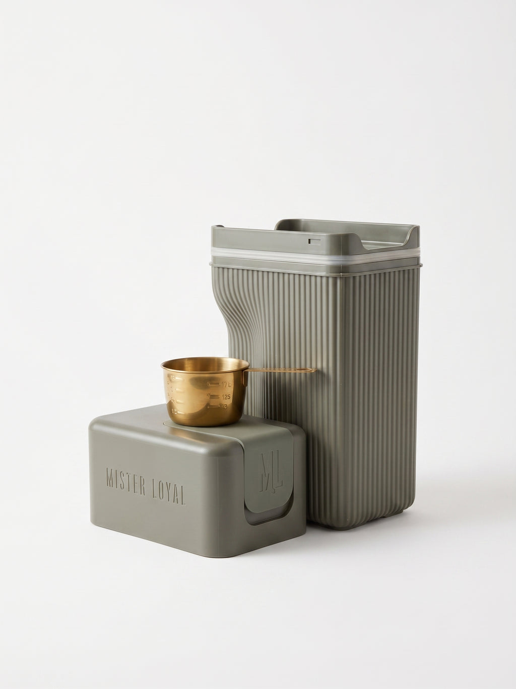 Mister Loyal Dry Food Storage